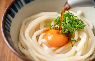 日本美食：简单却不单调的乌冬面