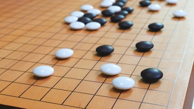 6 Traditional Japanese Tabletop Games