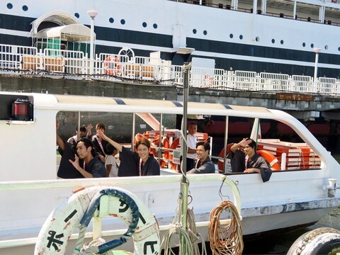 プレス発表会後、シーバスに乗船し、みなとみらい～横浜赤レンガ倉庫～山下公園を訪れた「SOLIDEMO」（2017年7月14日撮影）