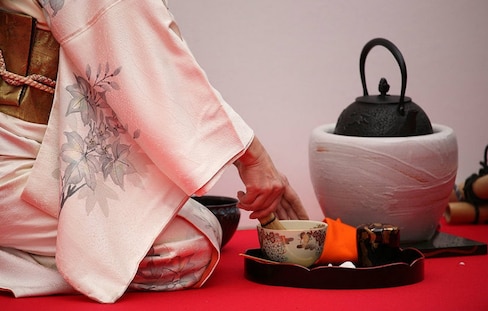 A Beginner's Guide to Japanese Tea Ceremonies