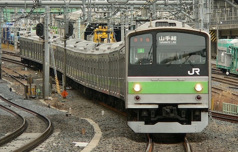The Storied History of the Yamanote Line