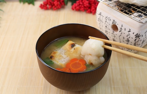 สูตร ซุปโมจิ “โอโซนิ” อาหารปีใหม่ญี่ปุ่น