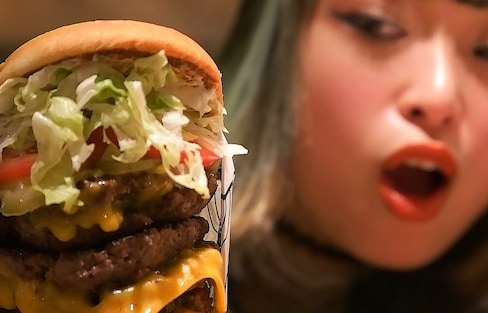 Get 100% Beef Burgers at Fatburger in Shibuya