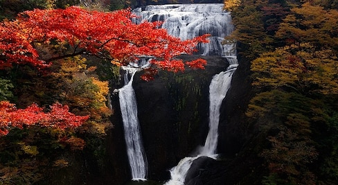 10 Best Waterfalls in Japan
