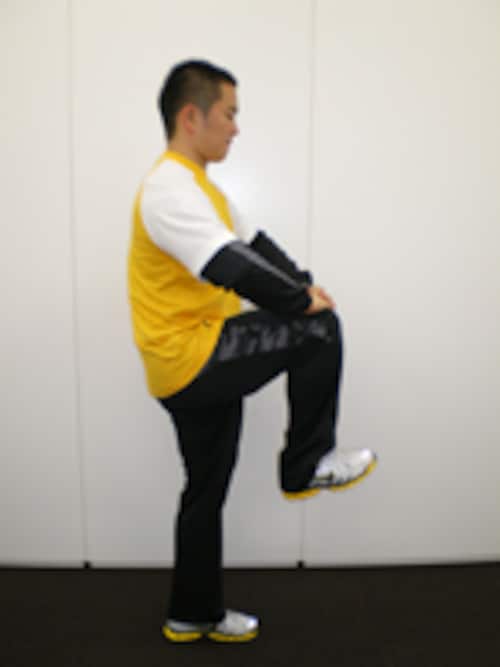 短期間で効果的にお腹を凹ませるサーキットトレーニング 短期間で効果的にお腹を凹ませるサーキットトレーニング