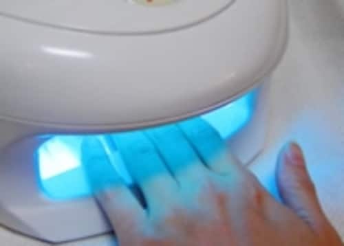 【参考】自分でできるジェルネイルのやり方・オフの仕方 【参考】自分でできるジェルネイルのやり方・オフの仕方