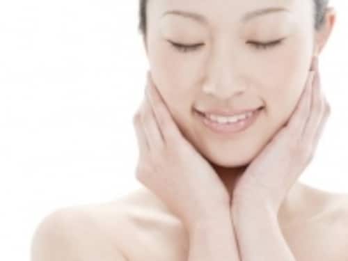 【加湿器】 女子度UP!デスクに置いて作業中もお肌をケア 【加湿器】 女子度UP!デスクに置いて作業中もお肌をケア