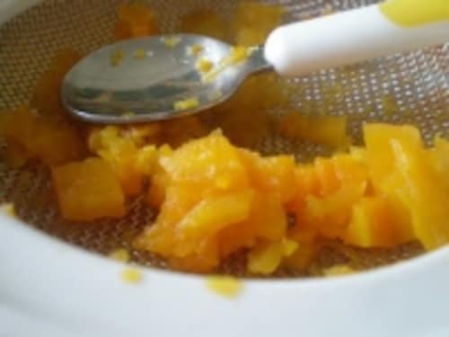 噛む力が子どもの脳を刺激する！赤ちゃんのモグモグを大切に