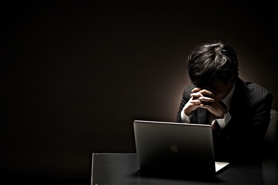 パナソニック、労基法違反で書類送検…長時間労働が与えるリスクとは