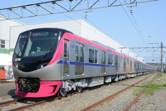 京王電鉄の16年ぶり新型車両「5000系」デビューへ！導入の背景に迫る