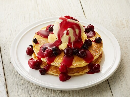 春のカフェタイムはタリーズのホットドッグ＆パンケーキで決まり！