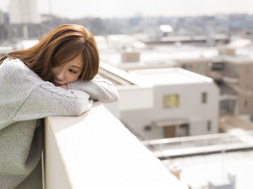 別れた不倫相手の死を知らされたとき、あなたなら？