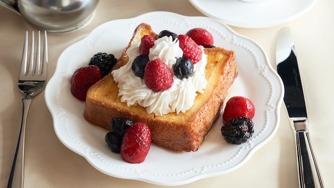 最短1分で準備OK！ローソン冷凍食品でカフェ風朝ごはん