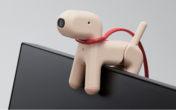 かわいすぎる“忠犬”Webカメラ！お座りもできる「wanco」エレコム発売