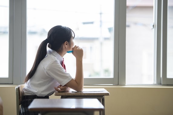 「女の子だから」という理由で「制限を受けたことがある」と感じる女子高校生は47％