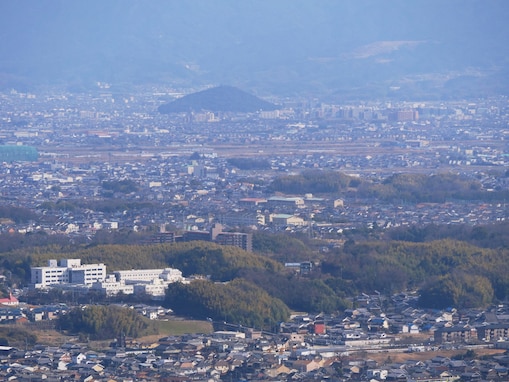 奈良県の住みここちランキング！ 3位「生駒市」、2位「広陵町」、1位は今年も…