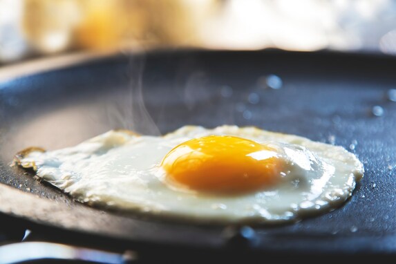 好きな卵料理ランキング不動の1位！ 卵のスペシャリストが教える「目玉焼き」の究極の作り方とは