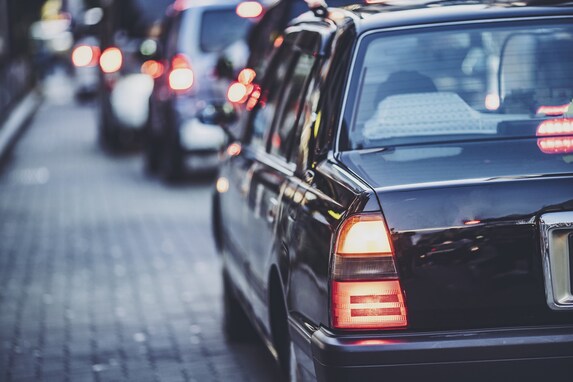 日中に4km走って1830円！ タクシーの料金が高い街ランキング 3位「富山市」2位「秋田市」1位は…