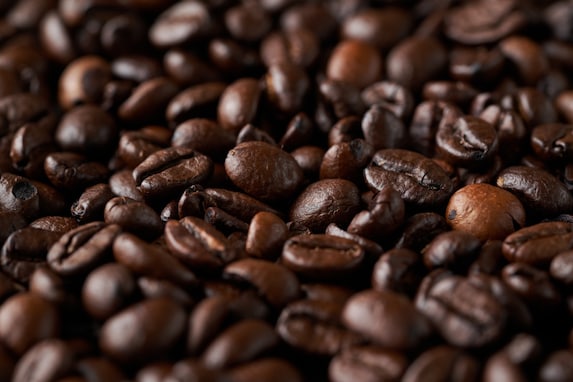 カルディでよく買う「コーヒー豆」ランキング 一番リピート買いされているのはあの看板ブレンド