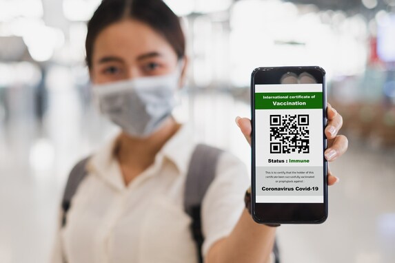 厳格すぎる？“打てない人”は置き去り？ 欧州各国で繰り広げられる「ワクチンパスポート」騒動