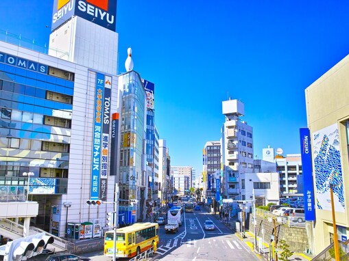 東京23区外でカップルに「人気の駅」ランキング！ 3位「八王子駅」、2位「三鷹駅」、1位は？