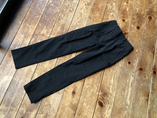 ワークマンの1900円「ジョブラックパンツ」は黒が色あせしにくい優秀アイテム！