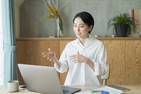 満足度の高い「インターネット回線」ランキング！ 「auひかり」「ドコモ光」を抑えた1位は？