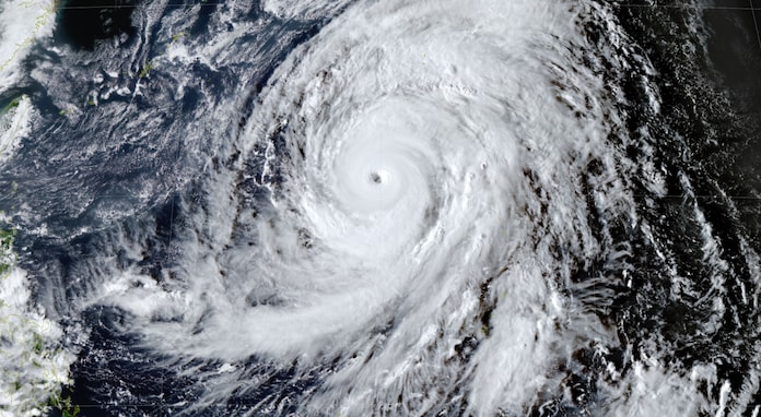 台風とハリケーンは何が違う？ 急カーブして日本へ近づく理由は？ 「台風の疑問」を気象予報士に質問！