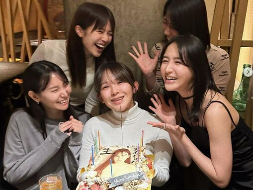 永尾まりや、豪華メンバーでグラビアアイドル・天木じゅんの誕生日を祝う！ 元初代恵比寿マスカッツも