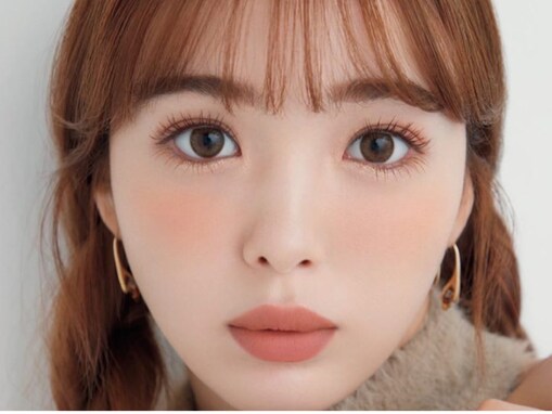 「かわいすぎてびっくり」藤田ニコル、カラコンで“盛れてる”色っぽショット披露！ 「雰囲気違いすぎ」