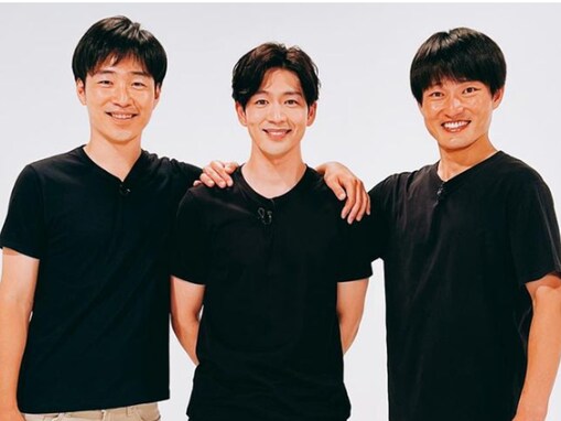 松下洸平、ジャルジャルとオソロコーデのスリーショット！ 「めちゃくちゃ馴染んでる」「全く違和感ない」