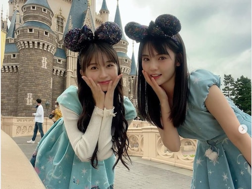 「歳の差12個」道重さゆみ、モー娘。牧野真莉愛と双子コーデでディズニーランドを満喫