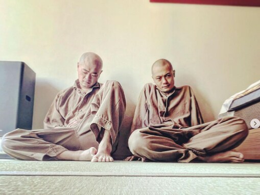 あばれる君、「そこは刑務所の中でしょうか」の写真を公開！ 「囚人感が強いwww」「独居房？」