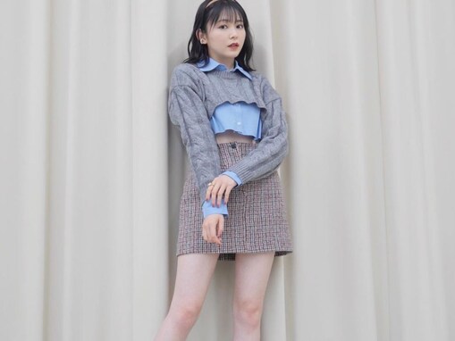 久間田琳加、超ミニ丈スカートで腹ちら＆美脚あらわに！ 「レベチでかわいい」「艶かしすぎる」と反響
