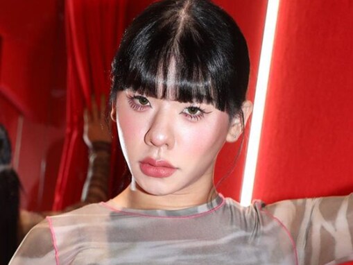 人気YouTuber・とうあ、ビジュが良すぎるモデルショット披露！ 「大物モデルって感じ」「安定にセクシー」