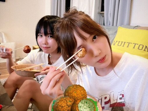 あの、本田翼とたこ焼きパーティーを楽しむ仲良しショット公開！ 「天使かわいい、！！」「最強コンビ」