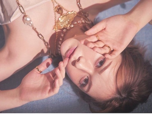 「ビジュ大爆発やん！」村重杏奈、色っぽショットに大反響！ 「美しすぎて眩しい」「ビジュの限界がない」