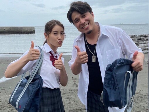 土屋太鳳、声優・木村昴と制服ツーショット披露！ 「一瞬本物のJKかと」「可愛すぎて発狂しました」