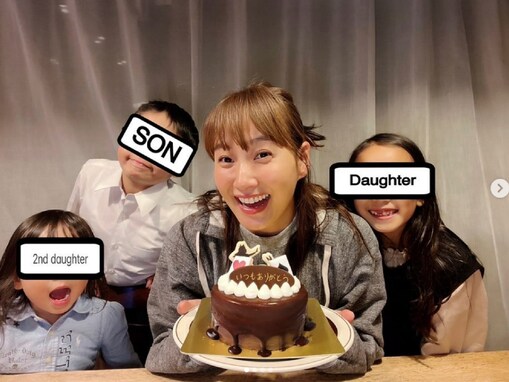 藤本美貴、息子＆娘2人の家族ショット公開！ 「虎くん。庄司さんにそっくり」「つばさちゃんが美人な予感」