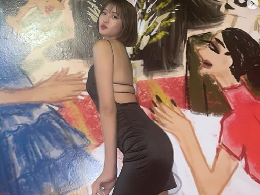 「健康的なスタイル最高」王林、背中ざっくりタイトなワンピ姿に「めちゃくちゃセクシー」「目のやり場に困る」