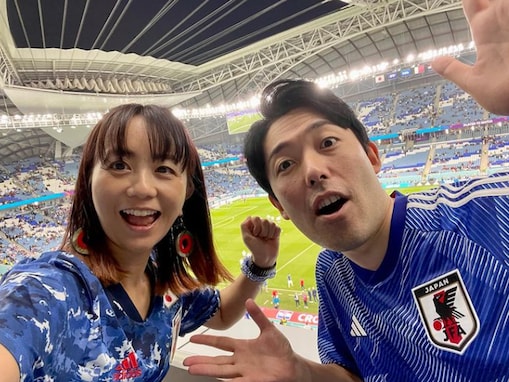 福田萌、夫・オリラジ中田とカタールでサッカー観戦！ 「かわいいお二人」「羨ましいです！！」と反響