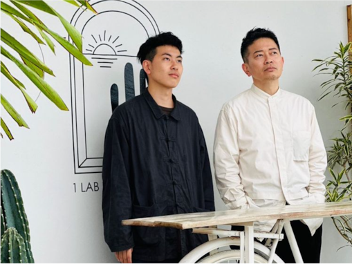 宮迫博之、21歳息子とのツーショットが激似すぎると反響「似すぎてやばいですw」「兄弟かと思った」