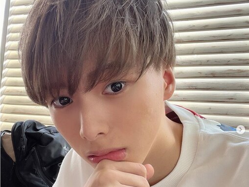 渡辺美奈代のイケメン次男、自撮りショットが「さわやかでかっこいい」「美男」と話題に