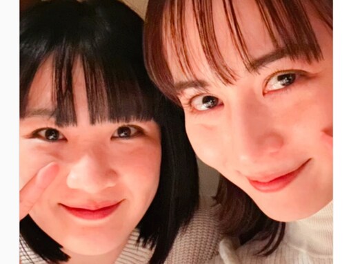 比嘉愛未、『つくたべ』“春日さん”との最後のオフショット公開！ 「最高すぎるおふたりです」「可愛い」