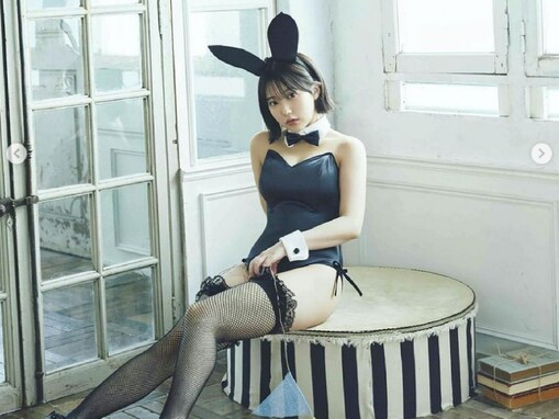 HKT48・田中美久、太ももあらわなバニーガールのグラビアショット披露！ 「破壊力えぐすぎ」「これは美しい」