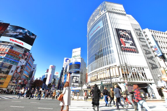 東京都民以外が選ぶ「住んでみたい東京の街」ランキング！ 同率3位の「浅草」「渋谷」を抑えたのは？