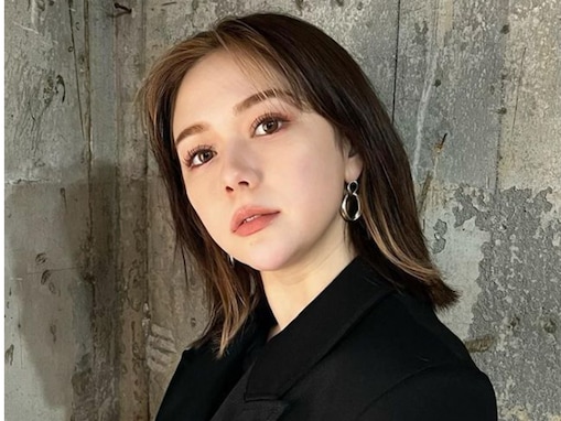 村重杏奈、いつもと違う“大人ショット”披露！ 「めっちゃ大人っぽくてかっこいい」「この感じまじタイプ」