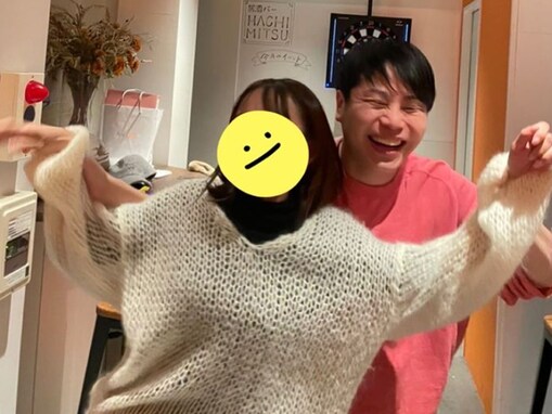 ノンスタ井上、美人妻とのほろ酔いツーショットを公開「素敵ー！ラブラブ！！」「うらやましいぞー」