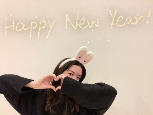 「なにこれかわいすぎでしょ」永野芽郁、うさ耳カチューシャ姿で新年の挨拶！ 「今年は芽郁ちゃんの年だ」