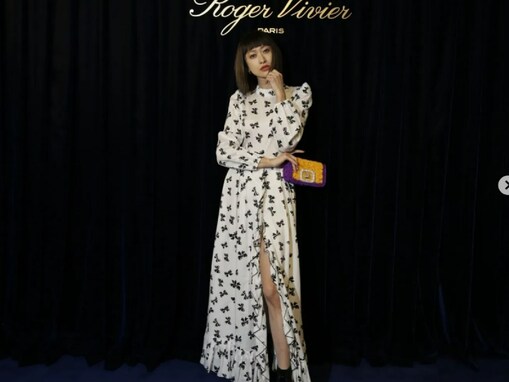 山田優、太ももちらり＆背中あらわなワンピ姿を披露！ 「色気と可愛さが絶妙」「子供居る様に見えません」